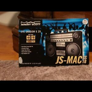 MAC Jeremy Scott Palette Limited Edition JS-MAC